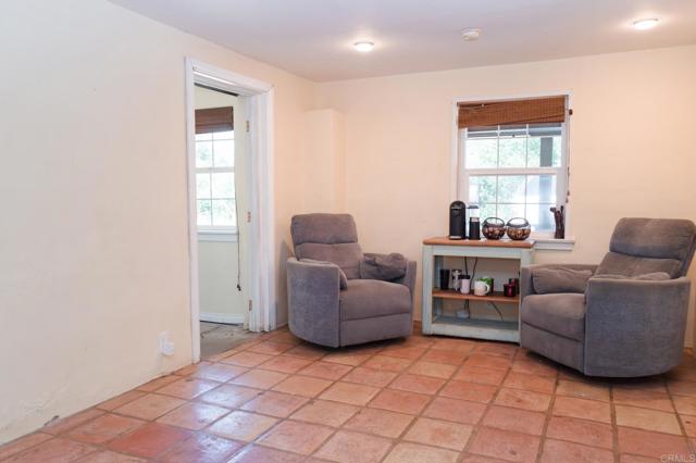 Detail Gallery Image 9 of 26 For 13965 Woods Valley Road, Valley Center,  CA 92082 - 3 Beds | 2 Baths