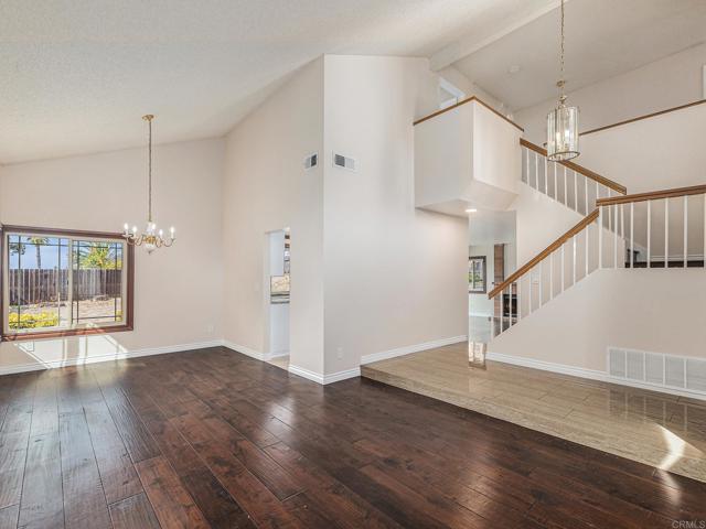 Detail Gallery Image 6 of 31 For 9462 Pipilo St, San Diego,  CA 92129 - 4 Beds | 2/1 Baths