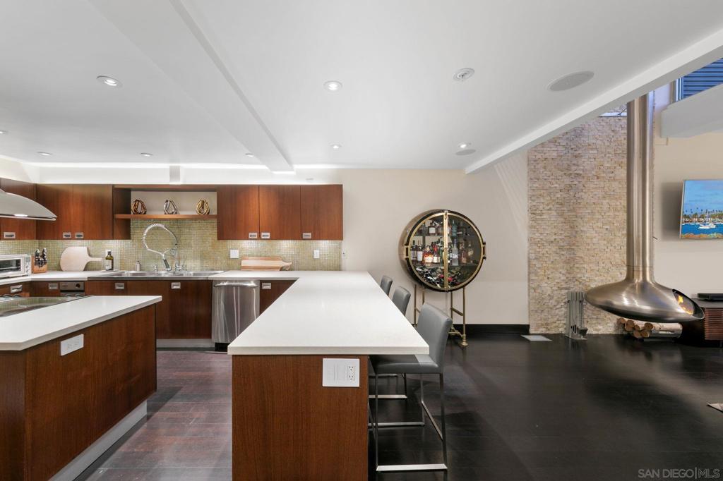 3033 India St. - photo 18