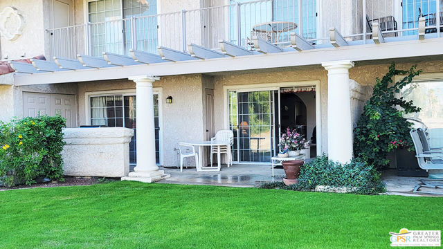 2700 E Mesquite Avenue, Palm Springs CA: https://media.crmls.org/mediaz/39e22e29-aff0-4a87-9010-1432a11e26bf.jpg