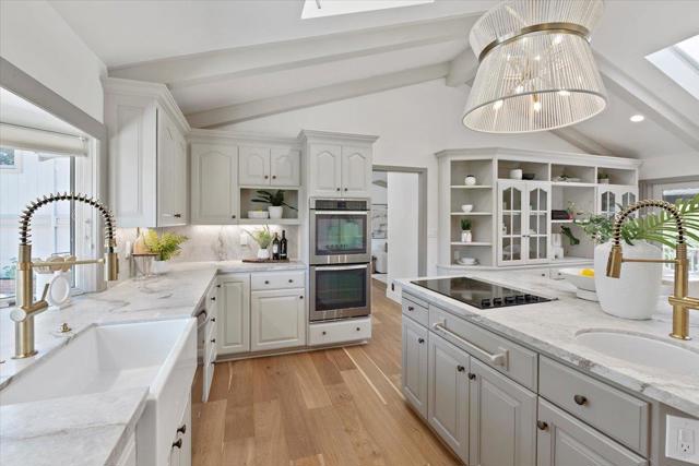 17095 Summit Way, Los Gatos CA: https://media.crmls.org/mediaz/39e51a9f-b813-40e8-a9aa-37e9d16a1ad8.jpg