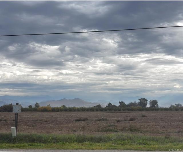 Detail Gallery Image 2 of 3 For 39088 Road 104 Dinuba, Ca Rd, Dinuba,  CA 93618 - – Beds | – Baths