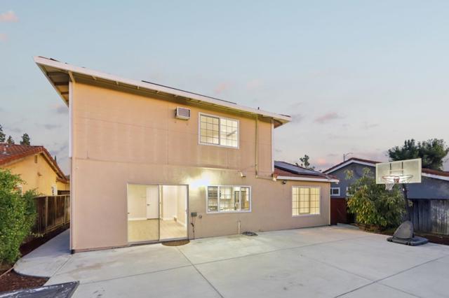 3065 Centerwood Way, San Jose CA: https://media.crmls.org/mediaz/39e70489-a14e-4ba0-b51b-be8856fd34c1.jpg
