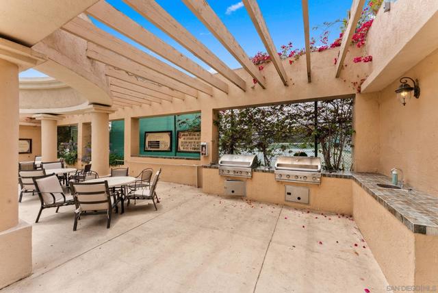 3957 Nobel Dr, San Diego CA: https://media.crmls.org/mediaz/39ebde62-2f0c-4482-aac6-a6137d42f008.jpg