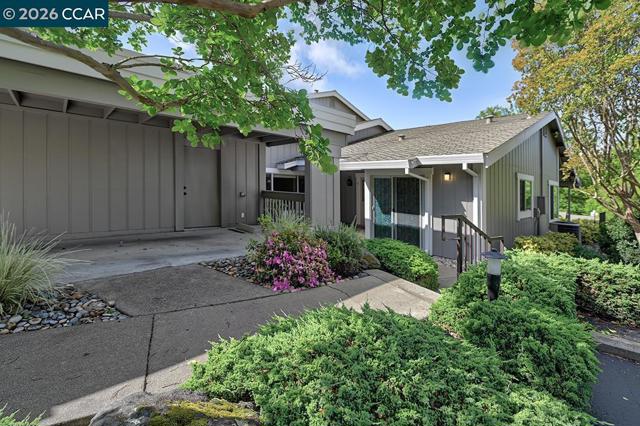 Image 1 of 58 For 925 Terra California Dr  6