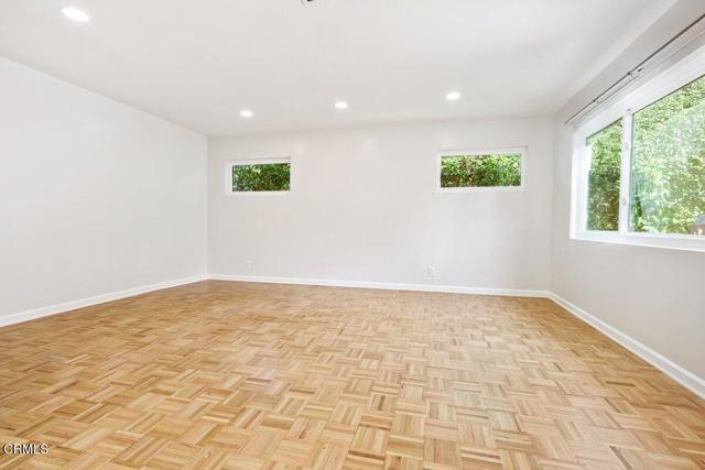 476 E Calaveras Street, Altadena CA: https://media.crmls.org/mediaz/39eca7a8-3d6e-435a-ab1e-b561fb154eea.jpg