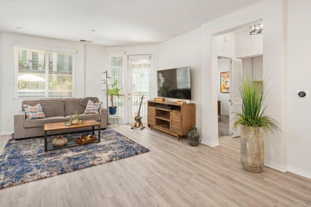Detail Gallery Image 6 of 46 For 3957 30th Street #211,  San Diego,  CA 92104 - 2 Beds | 2 Baths