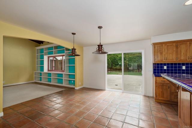 Detail Gallery Image 8 of 64 For 398 Aliso St, Ventura,  CA 93001 - 4 Beds | 3/1 Baths