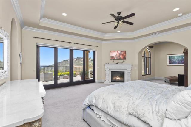 Detail Gallery Image 19 of 28 For 8039 El Cielo, Rancho Santa Fe,  CA 92067 - 5 Beds | 6/1 Baths