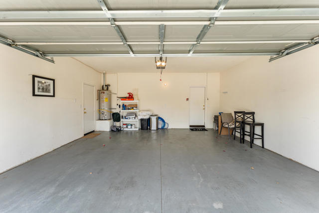 82626 Redford Way, Indio CA: https://media.crmls.org/mediaz/39f02f68-3a36-4a29-8fd6-31689846f46c.jpg