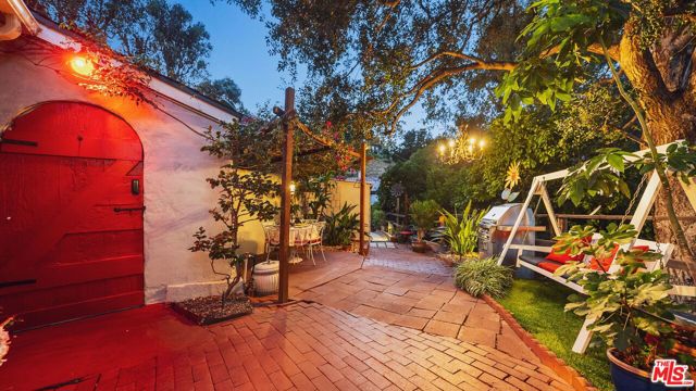 2882 Belden Drive photo 30