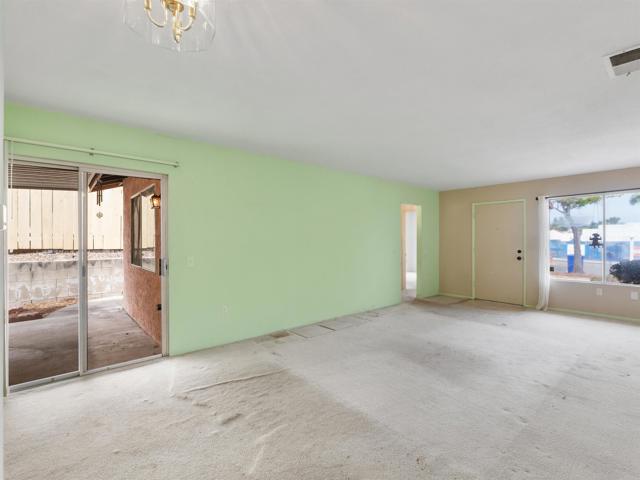 Detail Gallery Image 6 of 28 For 1521 Temple Heights Dr, Oceanside,  CA 92056 - 2 Beds | 1 Baths