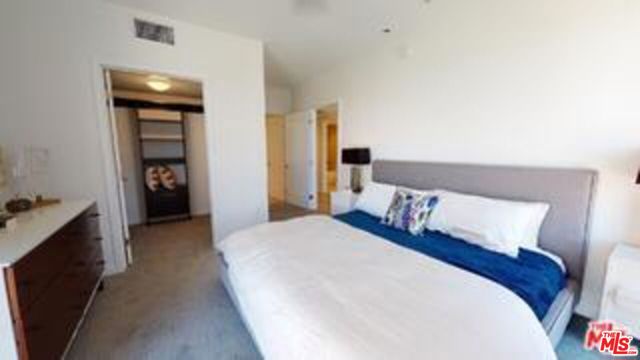 Virtually staged model home ph