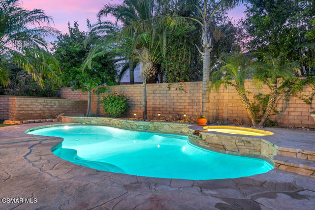 5937 Indian Terrace Drive, Simi Valley CA: https://media.crmls.org/mediaz/39f691fc-986e-460f-928e-aeadd9131dfc.jpg