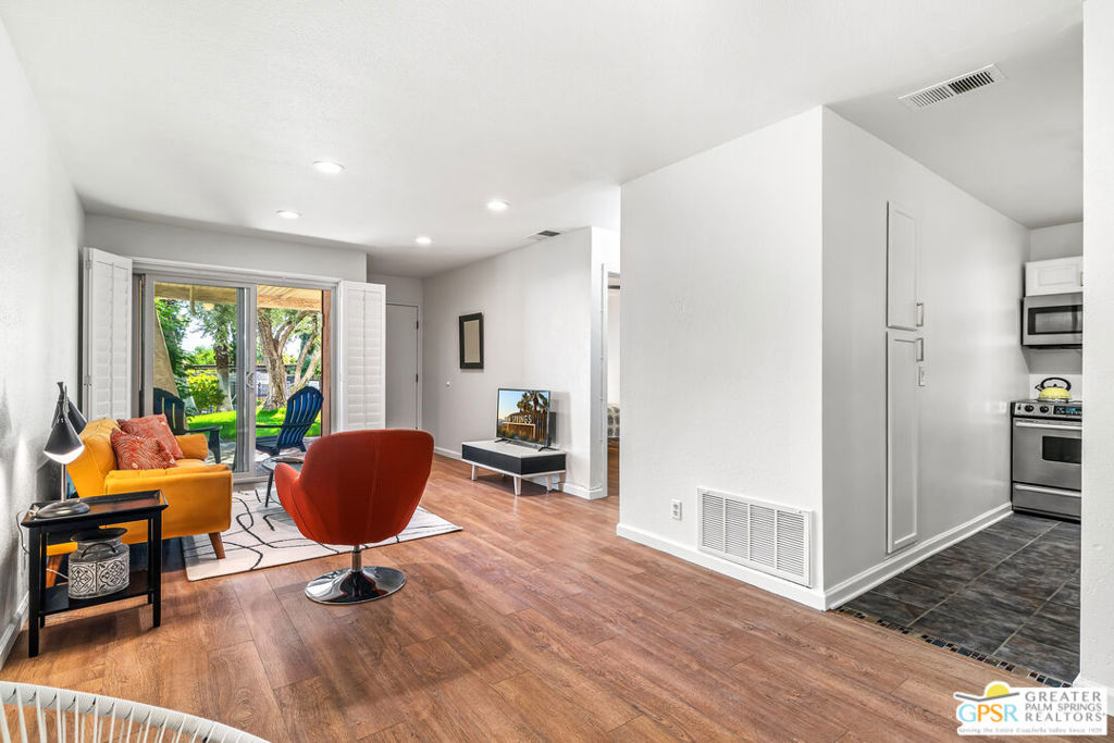 MLS #25617355PS image #5