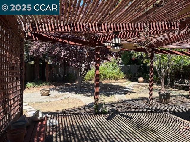 3424 Molokai Rd, West Sacramento CA: https://media.crmls.org/mediaz/39f8e03b-454f-403f-8472-fb78d9a32325.jpg