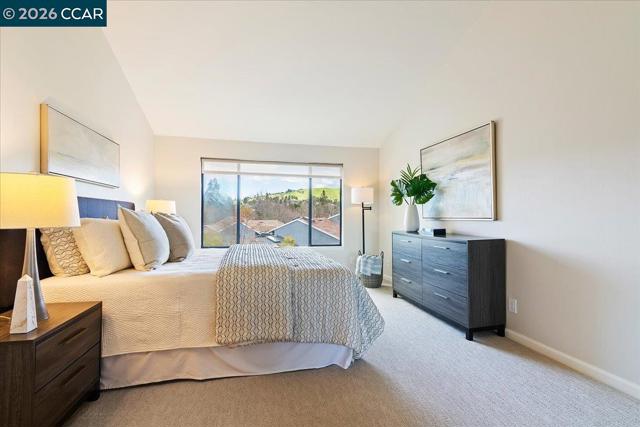 7 Doral Dr, Moraga CA: https://media.crmls.org/mediaz/39f9f54f-7b47-4166-b26d-bea175660291.jpg