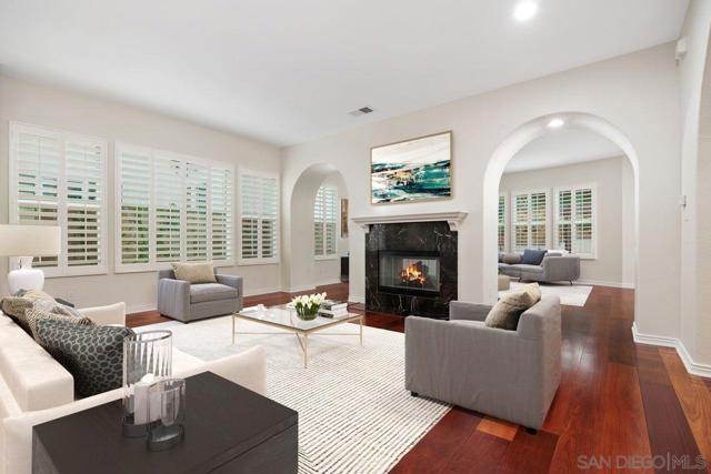 4772 Sunset Heights Ct, San Diego CA: https://media.crmls.org/mediaz/39fac03f-9f3f-4c39-8711-c4b979481a8e.jpg