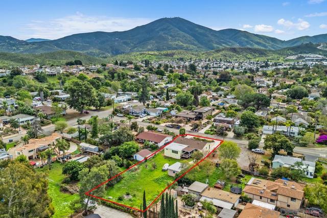 10620 Garden Way, Spring Valley CA: https://media.crmls.org/mediaz/39fb1ba6-9cdb-4217-826b-630e5e572c7b.jpg