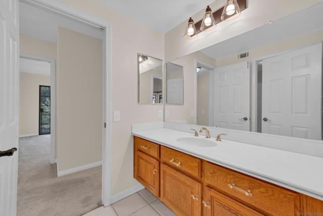 15235 Crestview Ct, Poway CA: https://media.crmls.org/mediaz/39fc1ae2-876b-47d1-987d-458d2a28c893.jpg