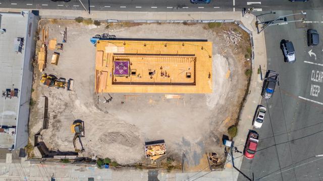 2201 Fletcher Pkwy, El Cajon CA: https://media.crmls.org/mediaz/39ff7225-98b9-40d8-98d1-e4b5fb0f61f9.jpg