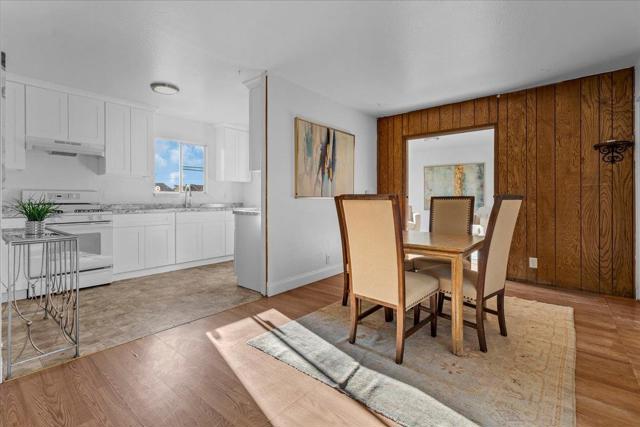 344 Pueblo Drive, Salinas CA: https://media.crmls.org/mediaz/39ffb817-bf97-4b7f-91f2-ae4bee500564.jpg