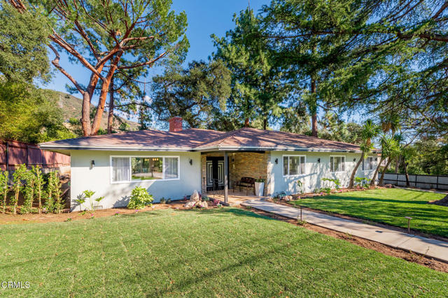 Photo of 3050 Via Maderas Street, Altadena, CA 91001