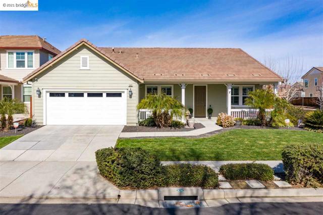 509 Milford St Brentwood, California This gorgeous, single story Standard Pacific home features 4 Bedrooms, 2 Full Baths, Formal Dining Room and more! Open concept floorplan and updates throughout! Mary Casey Black Elementary school nearby and just a short drive to downtown Brentwood. Must see to appreciate!