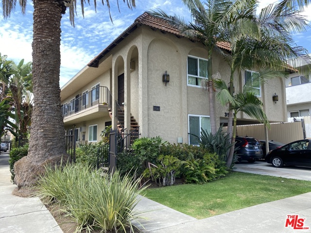 3541 Jasmine Avenue Los Angeles, California Dont miss out on this great opportunity for a prime nine unit apartment building in a highly desirable area of the Palms neighborhood of Los Angeles, with upside in rents! Well maintained, pride of ownership building with many upgraded units; some with hardwood floors, Caesar stone and/or granite countertops, and much more! High Walk-Score neighborhood (88), and good access to transit (4 blocks from the Metro E Line Palms Station and easy access to the 10 and 405 freeway on ramps. Current GRM at 16.5, and CAP at 4.18% at actual income and actual expenses with adjustments for the new tax rate. Potential for 5.02% CAP with units at market rent.