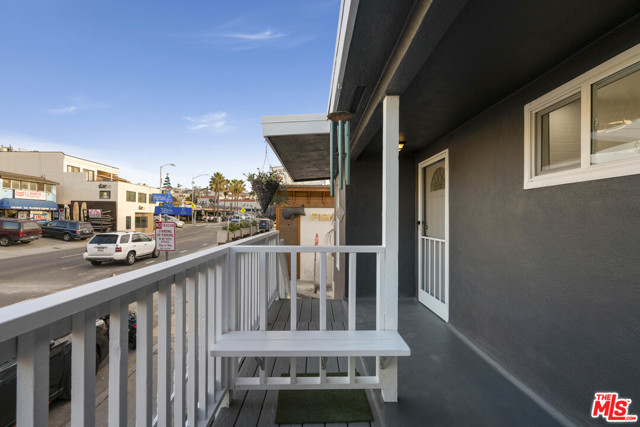 233 38Th Place, Manhattan Beach, California 90266, ,Residential Income,Sold,38Th,21757468