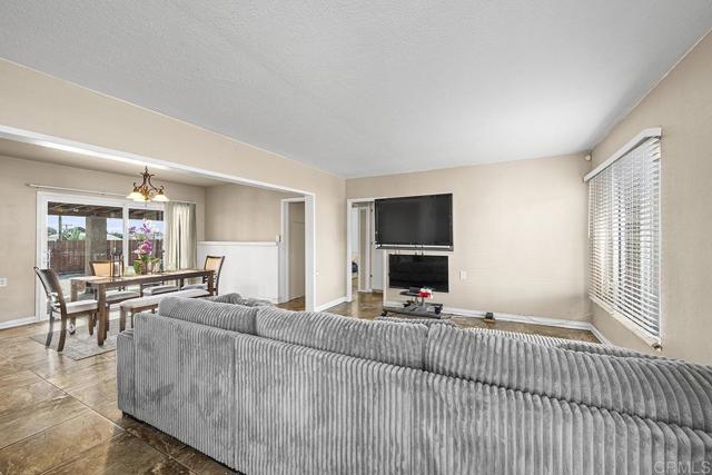 Image 3 of 12 For 5909 Albemarle St