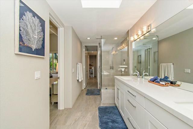75765 Osage Trail, Indian Wells CA: https://media.crmls.org/mediaz/3a01b64b-e4ef-4299-98a6-250fd33100c3.jpg