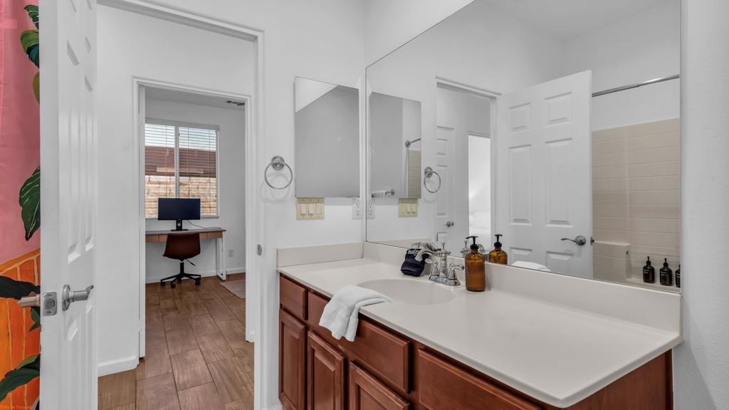 MLS #219149342DA image #17