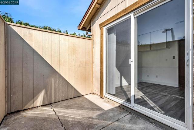 2607 Ithaca Ct., Antioch CA: https://media.crmls.org/mediaz/3a01e671-e81a-41a9-a689-9fbc3e3e6223.jpg