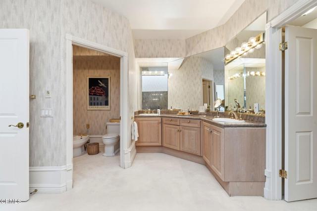 Detail Gallery Image 35 of 72 For 2317 Canyonback Rd, Los Angeles,  CA 90049 - 5 Beds | 5/1 Baths