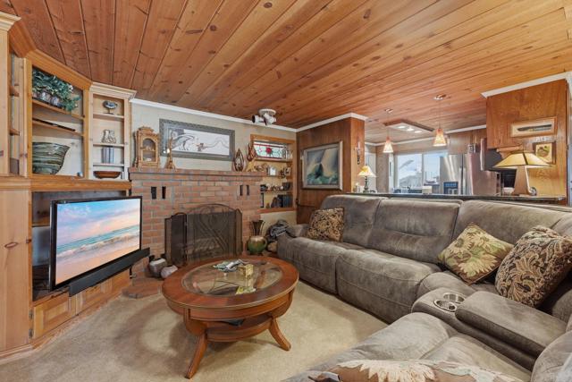 Detail Gallery Image 12 of 46 For 145 Barhaven Ln, Fallbrook,  CA 92028 - 3 Beds | 2 Baths