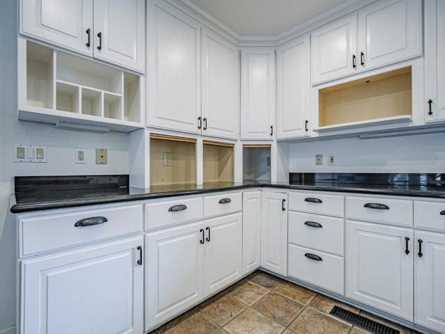 1459 High Street, Santa Cruz CA: https://media.crmls.org/mediaz/3a0384d9-a8cc-4392-a6c5-019a03e62a44.jpg