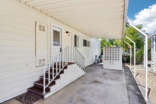 138 Quail Hollow Drive, San Jose CA: https://media.crmls.org/mediaz/3a03cb28-c0f6-4ebe-92cd-2cce8154daba.jpg