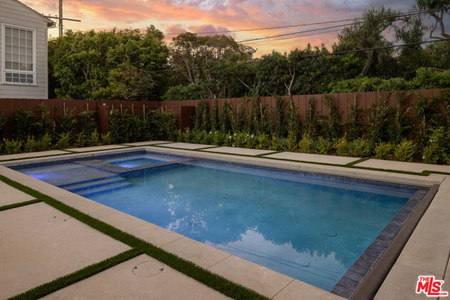 306 S Anita Avenue, Los Angeles CA: https://media.crmls.org/mediaz/3a041d64-0cd8-4d43-9331-ad2c3e0cf174.jpg
