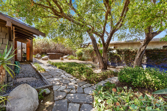 Detail Gallery Image 23 of 24 For 1229 N Sierra Bonita Ave, Pasadena,  CA 91104 - 2 Beds | 2 Baths