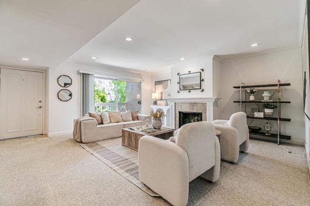 675 Sharon Park Drive, Menlo Park CA: https://media.crmls.org/mediaz/3a052443-755c-45f1-a28a-51b23c11160f.jpg