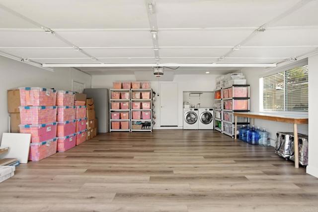 Detail Gallery Image 16 of 26 For 1708 Countryside Dr, Vista,  CA 92081 - 4 Beds | 3 Baths