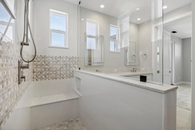 2954 Copley Ave, San Diego CA: https://media.crmls.org/mediaz/3a070dec-d25c-4a77-89cd-766aa555bf39.jpg