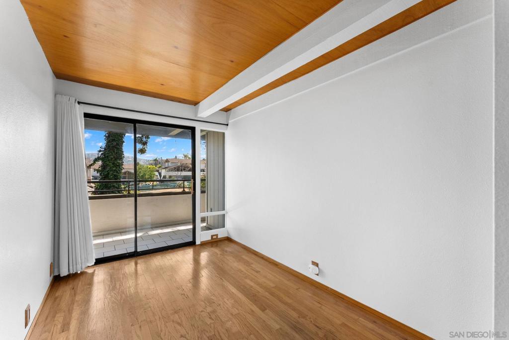 MLS #250039179SD image #11