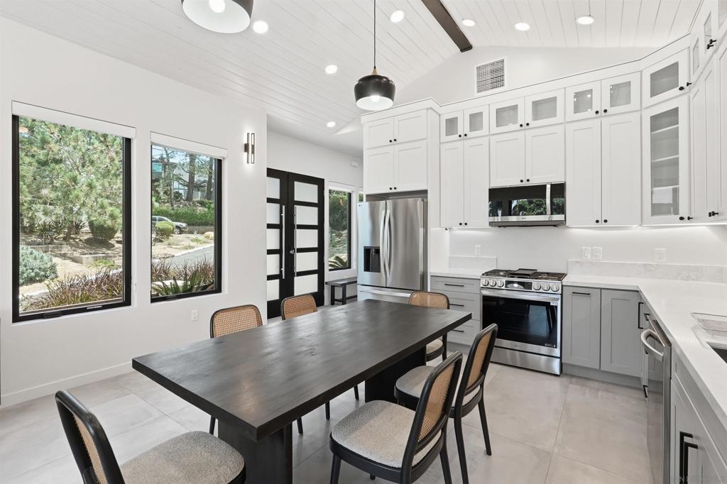 341 Hidden Pines Rd - photo 10