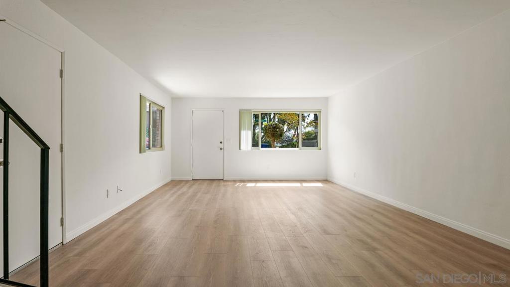 7806 Camino Tranquilo - photo 11