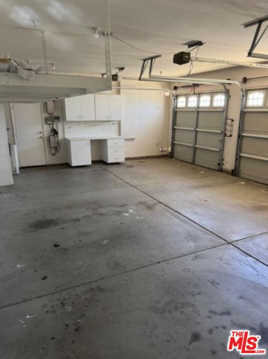 1808 Fallbrook Oaks Court, Fallbrook CA: https://media.crmls.org/mediaz/3a089bc9-c065-40fb-bd42-1fe0db807b90.jpg