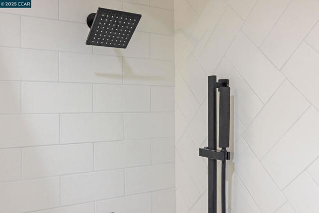 110 Twin Peaks Drive, Walnut Creek CA: https://media.crmls.org/mediaz/3a08dbca-1230-48bf-89ff-208f45a4ddef.jpg