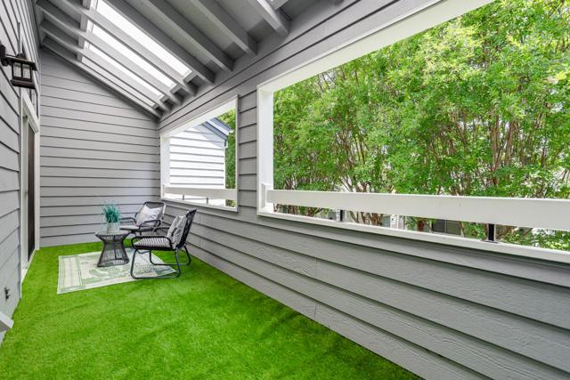 1658 Parkview Green Circle, San Jose CA: https://media.crmls.org/mediaz/3a094368-799c-40fe-8898-123744c0dca7.jpg
