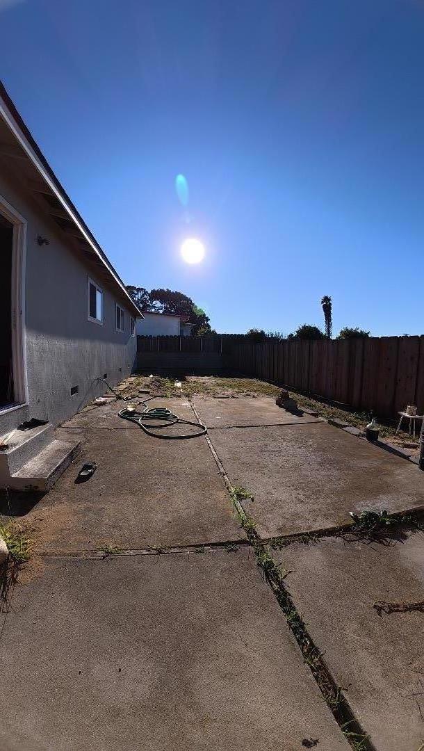 446 Kelli Court, Marina CA: https://media.crmls.org/mediaz/3a098f02-ad64-4883-a345-9635bc03ea11.jpg